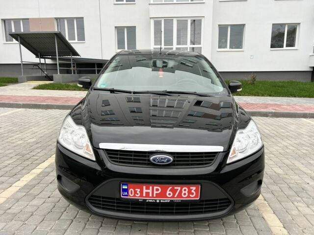 Черный Форд Фокус, объемом двигателя 1.6 л и пробегом 200 тыс. км за 5500 $, фото 13 на Automoto.ua