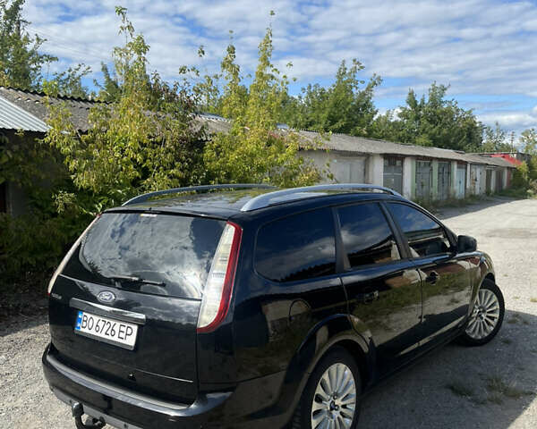 Черный Форд Фокус, объемом двигателя 1.6 л и пробегом 220 тыс. км за 5850 $, фото 3 на Automoto.ua