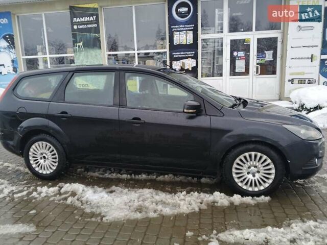 Черный Форд Фокус, объемом двигателя 1.6 л и пробегом 320 тыс. км за 4500 $, фото 1 на Automoto.ua