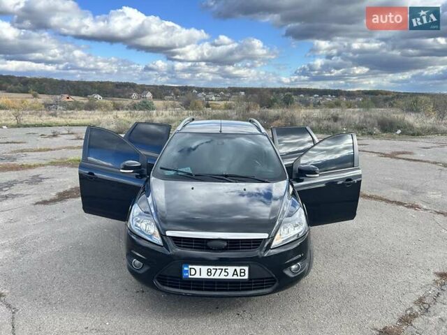 Черный Форд Фокус, объемом двигателя 1.6 л и пробегом 355 тыс. км за 4600 $, фото 7 на Automoto.ua