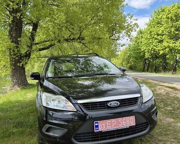 Черный Форд Фокус, объемом двигателя 1.6 л и пробегом 208 тыс. км за 5900 $, фото 1 на Automoto.ua