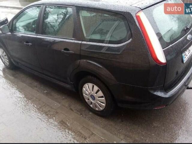 Черный Форд Фокус, объемом двигателя 1.56 л и пробегом 250 тыс. км за 4800 $, фото 6 на Automoto.ua