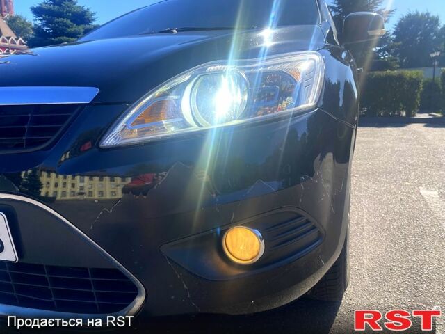 Черный Форд Фокус, объемом двигателя 2 л и пробегом 220 тыс. км за 6750 $, фото 1 на Automoto.ua