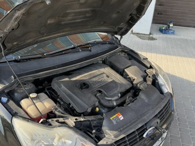 Черный Форд Фокус, объемом двигателя 1.6 л и пробегом 293 тыс. км за 5500 $, фото 17 на Automoto.ua