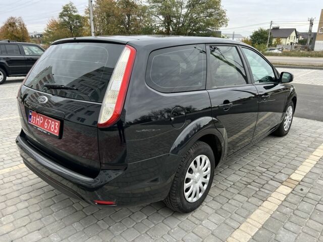 Черный Форд Фокус, объемом двигателя 1.6 л и пробегом 200 тыс. км за 5500 $, фото 12 на Automoto.ua