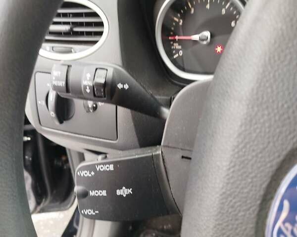 Чорний Форд Фокус, об'ємом двигуна 1.8 л та пробігом 192 тис. км за 5900 $, фото 30 на Automoto.ua