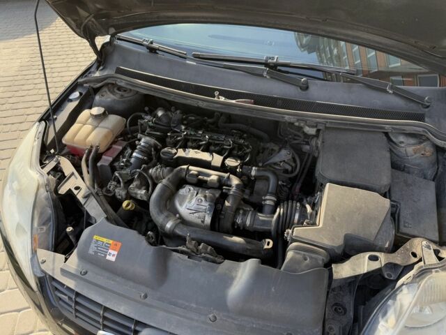 Черный Форд Фокус, объемом двигателя 1.6 л и пробегом 293 тыс. км за 5500 $, фото 18 на Automoto.ua