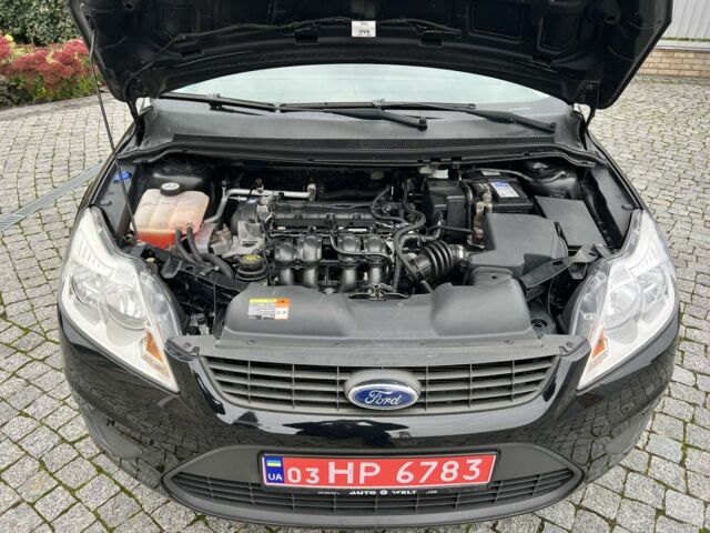 Черный Форд Фокус, объемом двигателя 1.6 л и пробегом 200 тыс. км за 5500 $, фото 14 на Automoto.ua