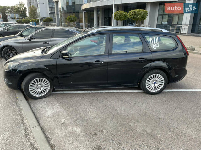 Черный Форд Фокус, объемом двигателя 1.6 л и пробегом 260 тыс. км за 5400 $, фото 13 на Automoto.ua