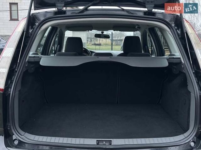 Чорний Форд Фокус, об'ємом двигуна 1.8 л та пробігом 211 тис. км за 5400 $, фото 40 на Automoto.ua