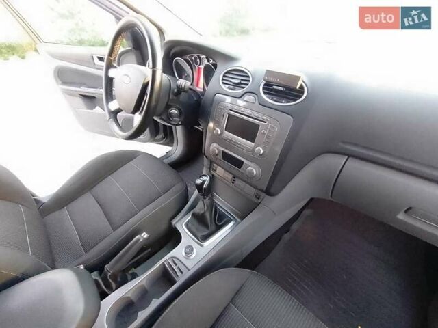 Форд Фокус 2008 у Луцьку на Automoto.ua Чорний Форд Фокус, об'ємом двигуна 1.8 л та пробігом 189 тис. км за 5500 $, фото 20 на Automoto.ua