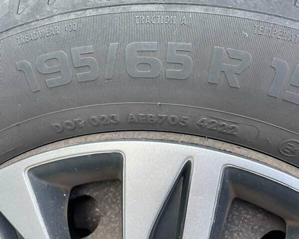 Черный Форд Фокус, объемом двигателя 1.6 л и пробегом 210 тыс. км за 4800 $, фото 16 на Automoto.ua