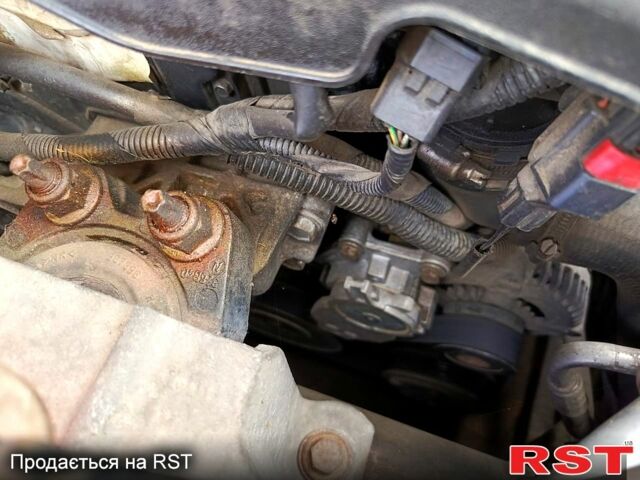 Форд Фокус 2008 у Кельменцах на Automoto.ua Чорний Форд Фокус, об'ємом двигуна 1.6 л та пробігом 208 тис. км за 5800 $, фото 10 на Automoto.ua