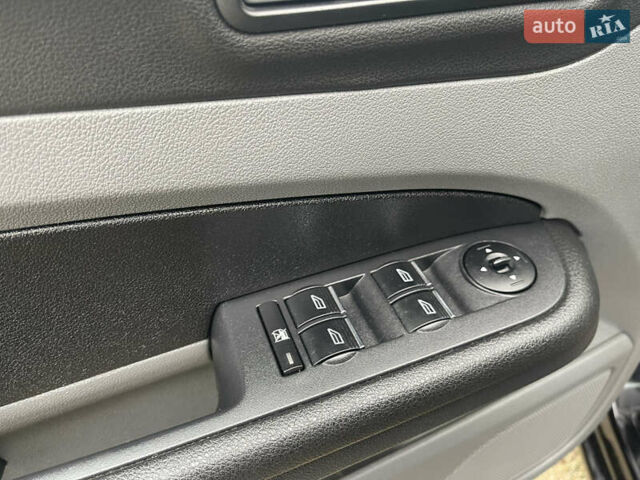 Черный Форд Фокус, объемом двигателя 1.6 л и пробегом 223 тыс. км за 6400 $, фото 37 на Automoto.ua