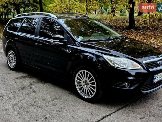 Черный Форд Фокус, объемом двигателя 1.8 л и пробегом 170 тыс. км за 6300 $, фото 4 на Automoto.ua