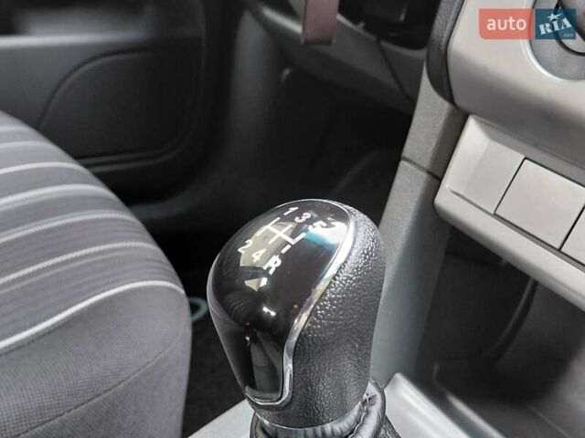 Форд Фокус 2008 у Самборе на Automoto.ua Чорний Форд Фокус, об'ємом двигуна 1.6 л та пробігом 225 тис. км за 4999 $, фото 46 на Automoto.ua