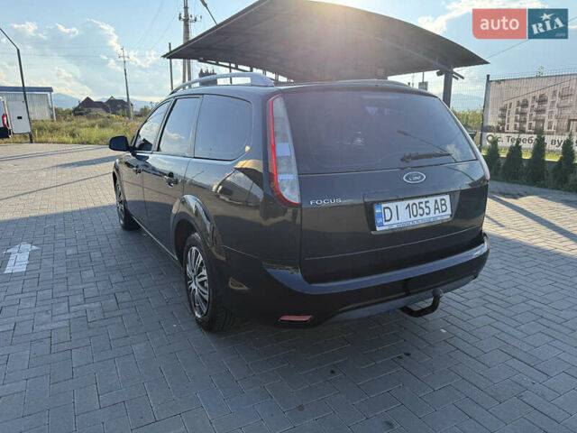 Черный Форд Фокус, объемом двигателя 1.6 л и пробегом 278 тыс. км за 5300 $, фото 3 на Automoto.ua