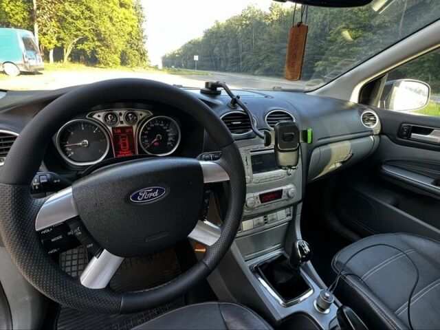 Чорний Форд Фокус, об'ємом двигуна 1.6 л та пробігом 252 тис. км за 5500 $, фото 17 на Automoto.ua