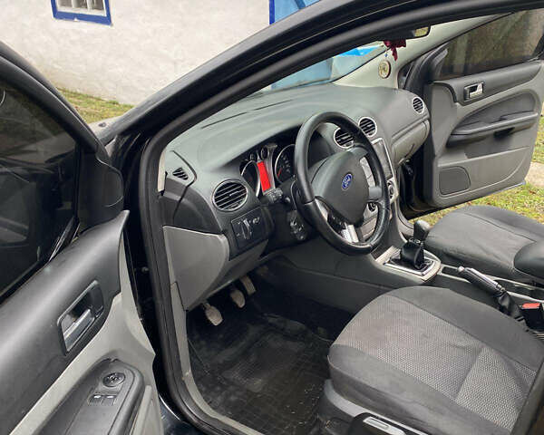 Чорний Форд Фокус, об'ємом двигуна 1.56 л та пробігом 239 тис. км за 5500 $, фото 3 на Automoto.ua