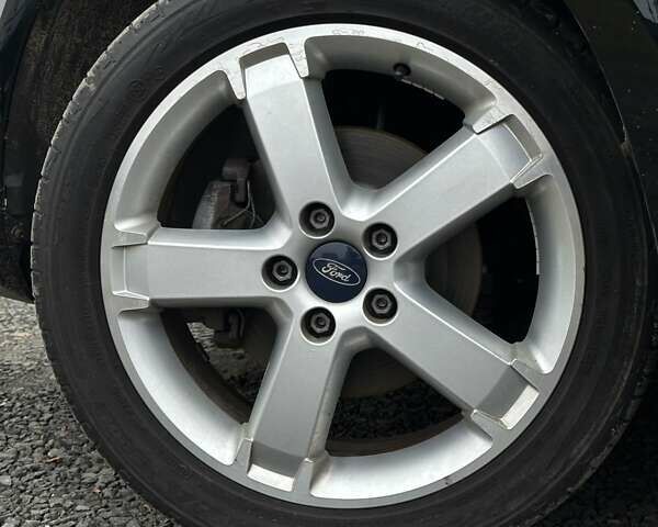 Чорний Форд Фокус, об'ємом двигуна 1.8 л та пробігом 211 тис. км за 5400 $, фото 16 на Automoto.ua