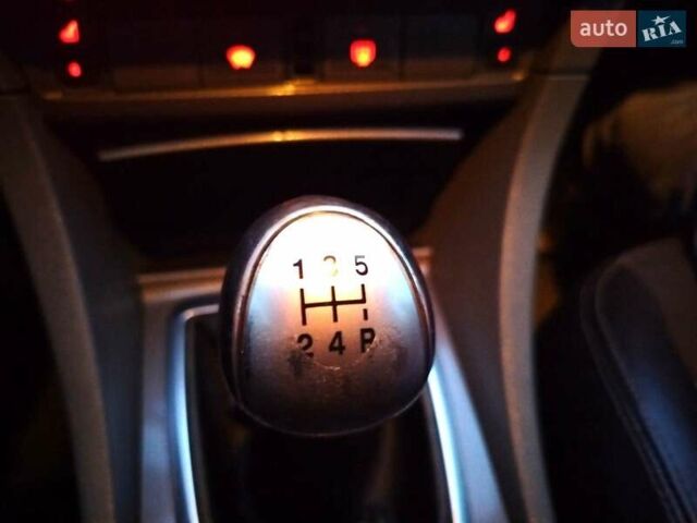 Форд Фокус 2008 в Сколе на Automoto.ua Черный Форд Фокус, объемом двигателя 1.56 л и пробегом 287 тыс. км за 5200 $, фото 60 на Automoto.ua