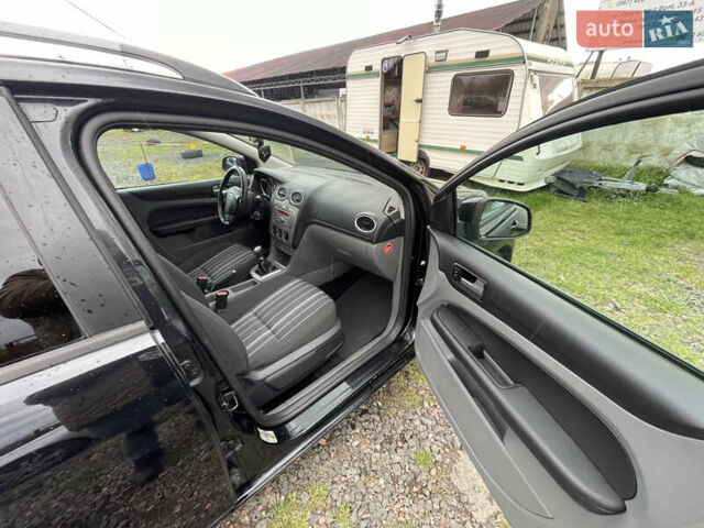 Черный Форд Фокус, объемом двигателя 1.6 л и пробегом 270 тыс. км за 4990 $, фото 15 на Automoto.ua