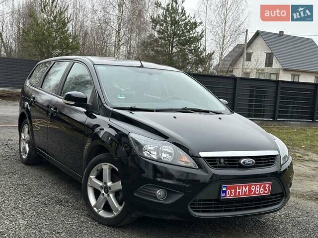 Чорний Форд Фокус, об'ємом двигуна 1.8 л та пробігом 211 тис. км за 5400 $, фото 1 на Automoto.ua