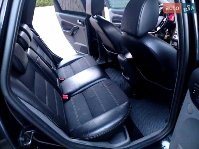 Форд Фокус 2008 в Сколе на Automoto.ua Черный Форд Фокус, объемом двигателя 1.56 л и пробегом 287 тыс. км за 5200 $, фото 45 на Automoto.ua