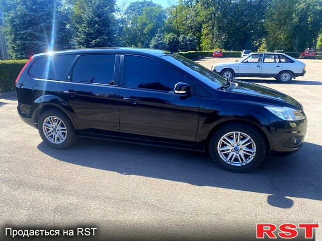 Черный Форд Фокус, объемом двигателя 2 л и пробегом 220 тыс. км за 6750 $, фото 3 на Automoto.ua