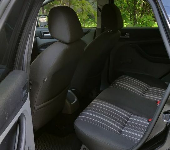 Чорний Форд Фокус, об'ємом двигуна 1.6 л та пробігом 260 тис. км за 5900 $, фото 15 на Automoto.ua