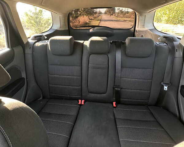 Черный Форд Фокус, объемом двигателя 1.56 л и пробегом 375 тыс. км за 5200 $, фото 8 на Automoto.ua