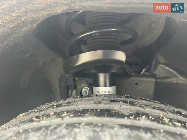 Черный Форд Фокус, объемом двигателя 1.6 л и пробегом 223 тыс. км за 6400 $, фото 11 на Automoto.ua