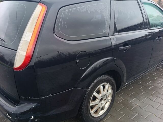 Черный Форд Фокус, объемом двигателя 1.6 л и пробегом 335 тыс. км за 4500 $, фото 4 на Automoto.ua