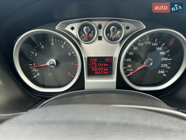 Черный Форд Фокус, объемом двигателя 1.6 л и пробегом 247 тыс. км за 4500 $, фото 6 на Automoto.ua