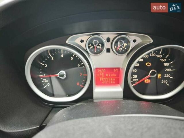 Черный Форд Фокус, объемом двигателя 1.6 л и пробегом 190 тыс. км за 5200 $, фото 8 на Automoto.ua