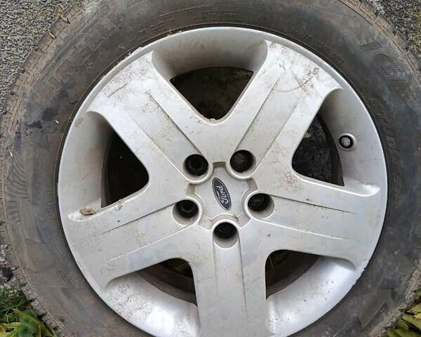 Чорний Форд Фокус, об'ємом двигуна 1.6 л та пробігом 208 тис. км за 5800 $, фото 16 на Automoto.ua