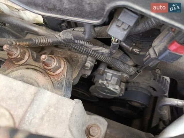 Чорний Форд Фокус, об'ємом двигуна 1.6 л та пробігом 208 тис. км за 5800 $, фото 15 на Automoto.ua