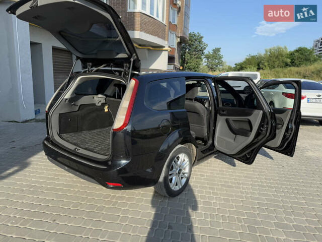 Черный Форд Фокус, объемом двигателя 1.6 л и пробегом 283 тыс. км за 5700 $, фото 3 на Automoto.ua