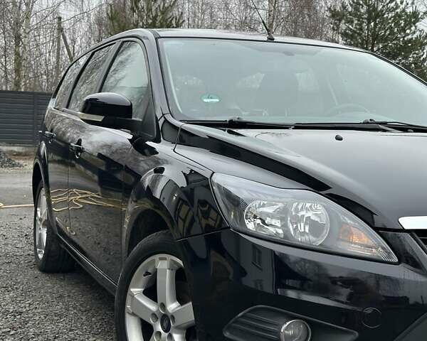 Чорний Форд Фокус, об'ємом двигуна 1.8 л та пробігом 211 тис. км за 5400 $, фото 6 на Automoto.ua