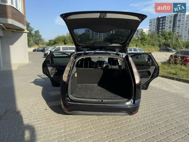 Черный Форд Фокус, объемом двигателя 1.6 л и пробегом 283 тыс. км за 5700 $, фото 4 на Automoto.ua