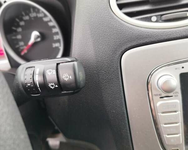 Чорний Форд Фокус, об'ємом двигуна 1.8 л та пробігом 192 тис. км за 5900 $, фото 23 на Automoto.ua