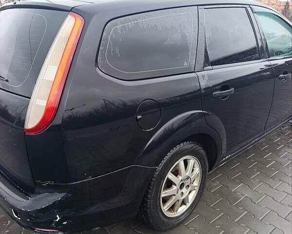 Чорний Форд Фокус, об'ємом двигуна 1.6 л та пробігом 335 тис. км за 4500 $, фото 4 на Automoto.ua