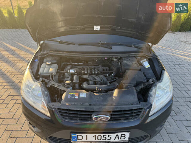Черный Форд Фокус, объемом двигателя 1.6 л и пробегом 278 тыс. км за 5300 $, фото 16 на Automoto.ua