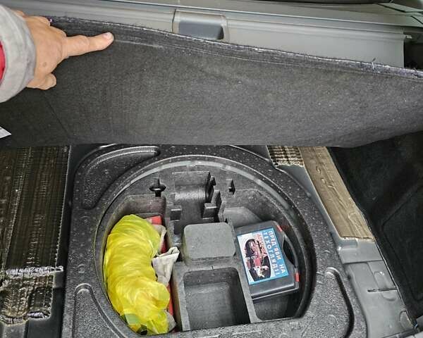 Черный Форд Фокус, объемом двигателя 1.8 л и пробегом 170 тыс. км за 6300 $, фото 10 на Automoto.ua