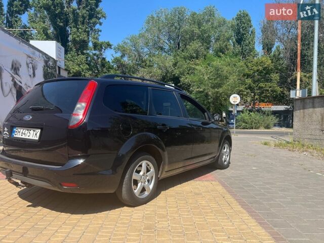Черный Форд Фокус, объемом двигателя 1.6 л и пробегом 207 тыс. км за 5700 $, фото 6 на Automoto.ua
