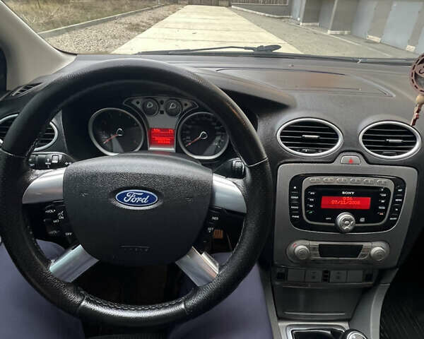 Чорний Форд Фокус, об'ємом двигуна 1.8 л та пробігом 244 тис. км за 5400 $, фото 8 на Automoto.ua