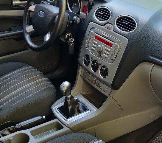 Черный Форд Фокус, объемом двигателя 0 л и пробегом 267 тыс. км за 5400 $, фото 14 на Automoto.ua