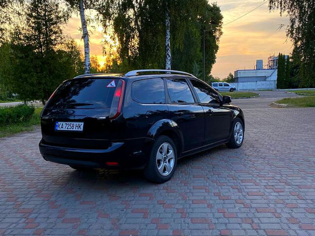 Чорний Форд Фокус, об'ємом двигуна 2 л та пробігом 295 тис. км за 6500 $, фото 4 на Automoto.ua