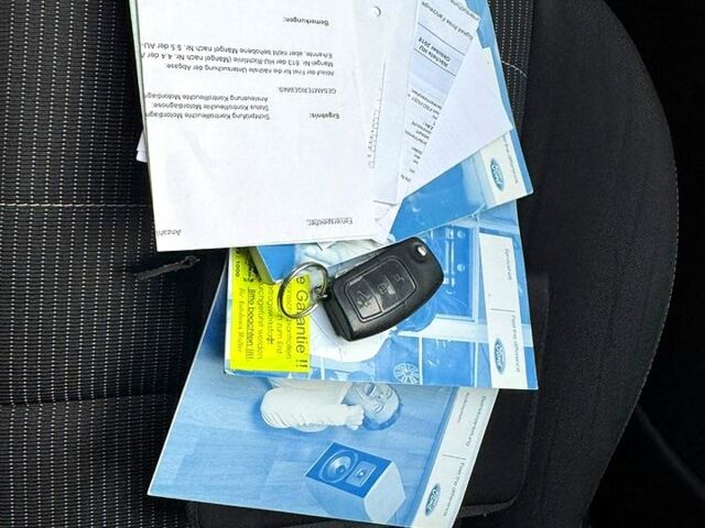 Чорний Форд Фокус, об'ємом двигуна 1.8 л та пробігом 215 тис. км за 5800 $, фото 9 на Automoto.ua