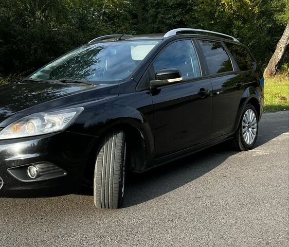 Чорний Форд Фокус, об'ємом двигуна 1.6 л та пробігом 252 тис. км за 5500 $, фото 2 на Automoto.ua